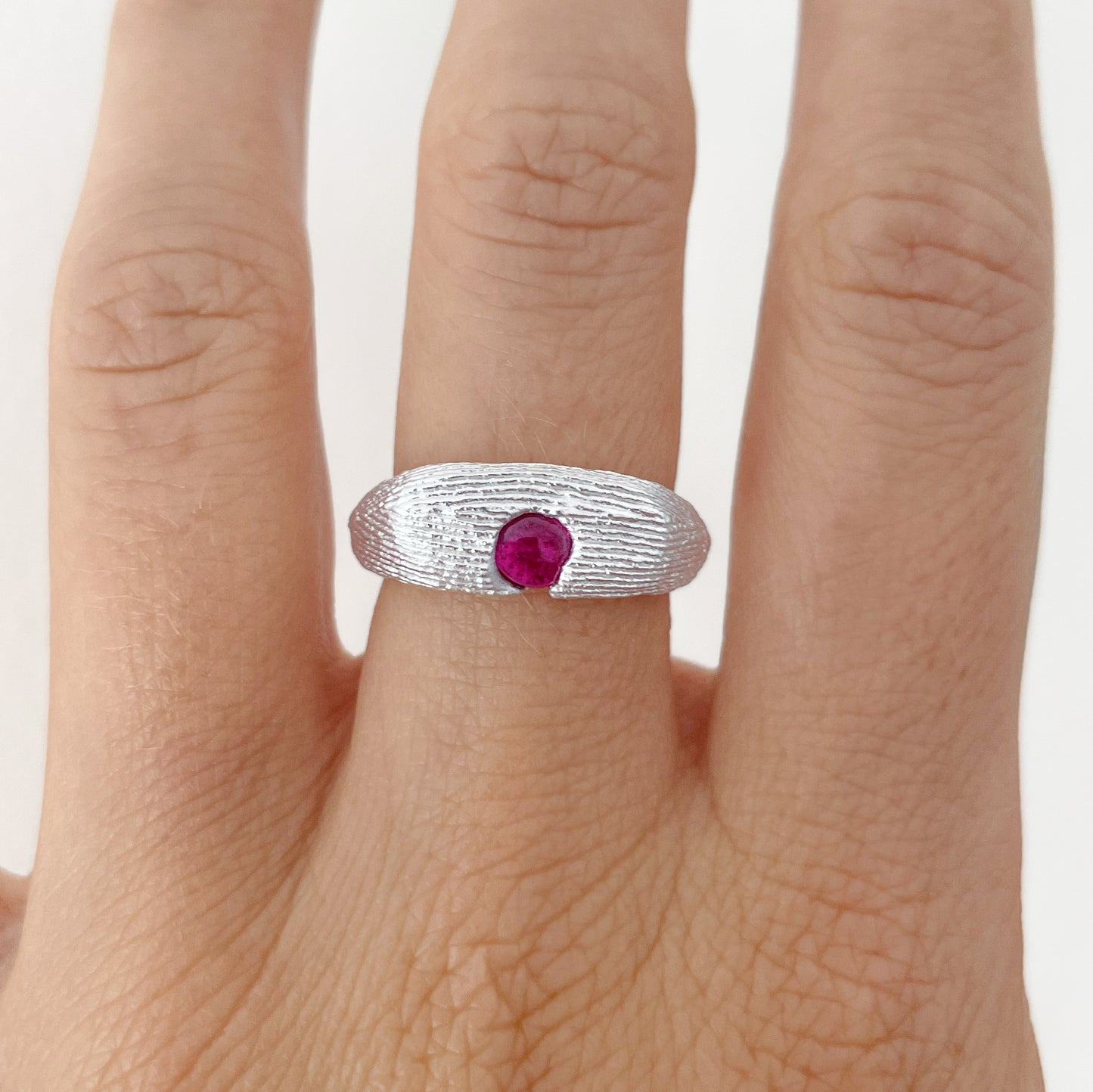 RUBY SPHERE CABOCHON OVAL SIGNET RING