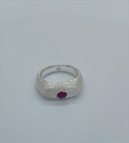 RUBY SPHERE CABOCHON OVAL SIGNET RING